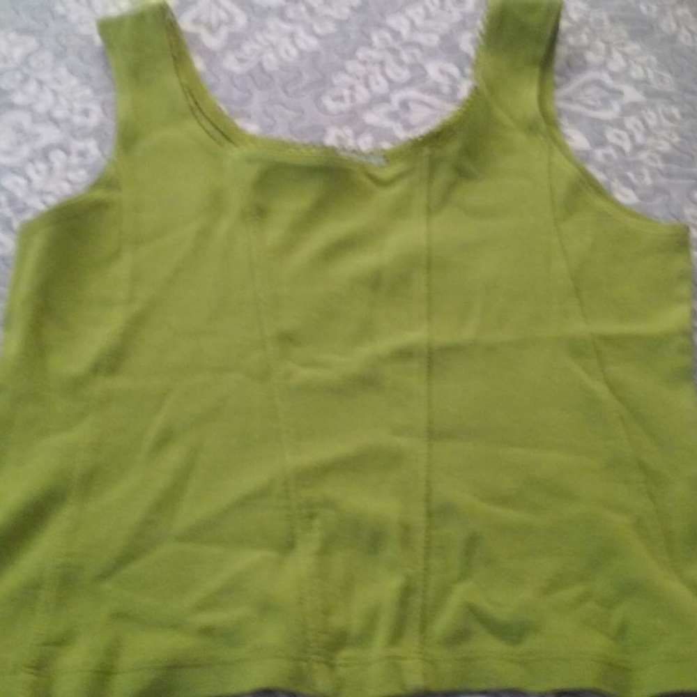 Ladies  tank top (size PM)